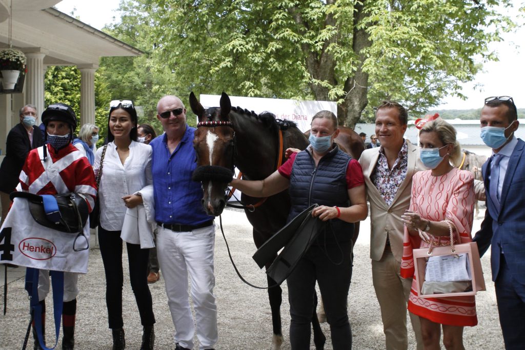 DEBUTANT IM HARZ