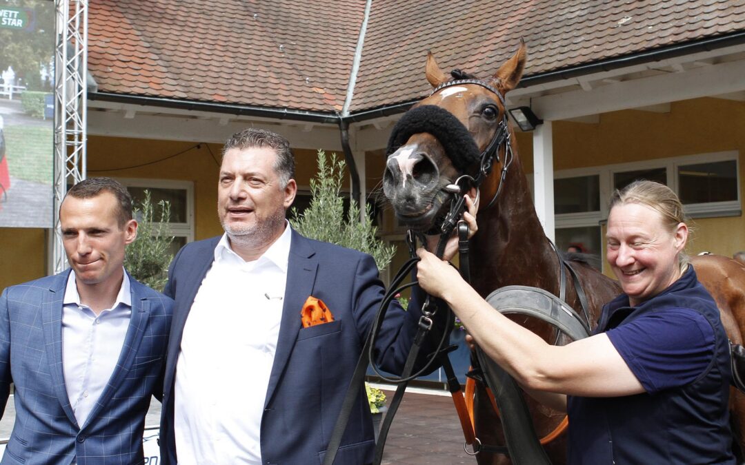 FLAMINGO GIRL – PECHVOGEL 2021