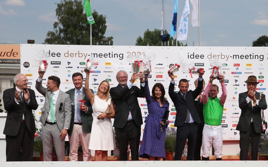 AKTUELL DREI VON SECHS IM DERBYFELD