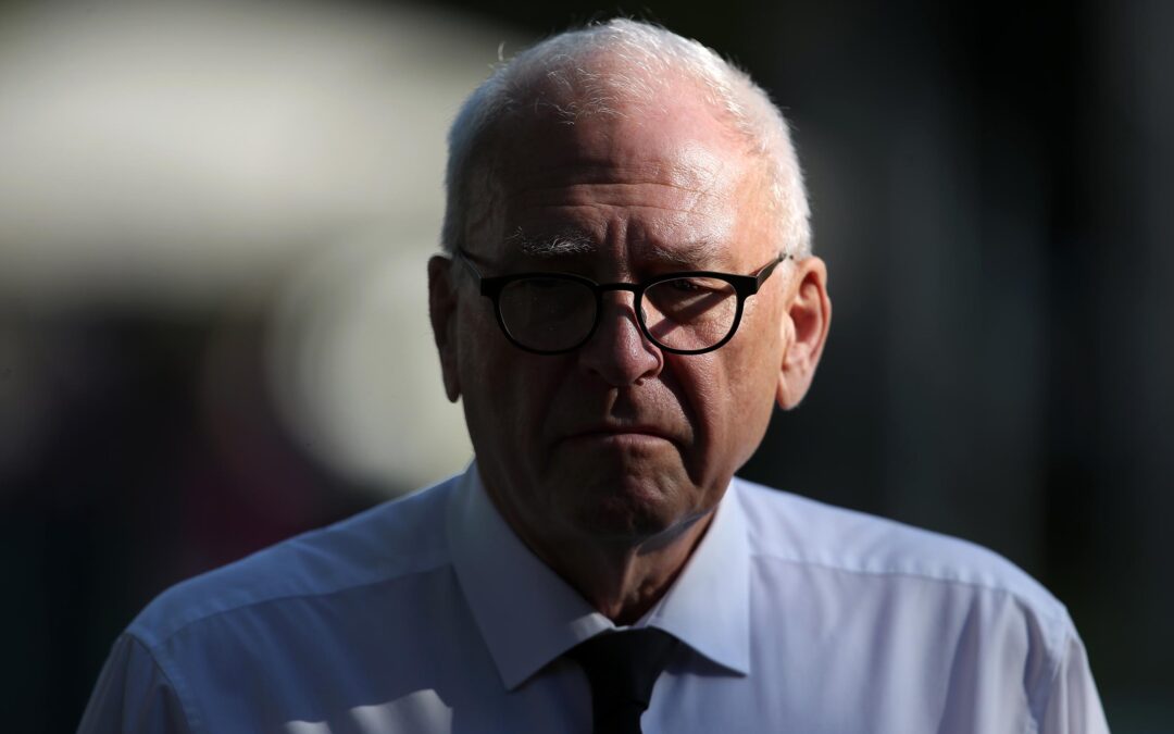 ZU WERTEN DES GRUNDGESETZES