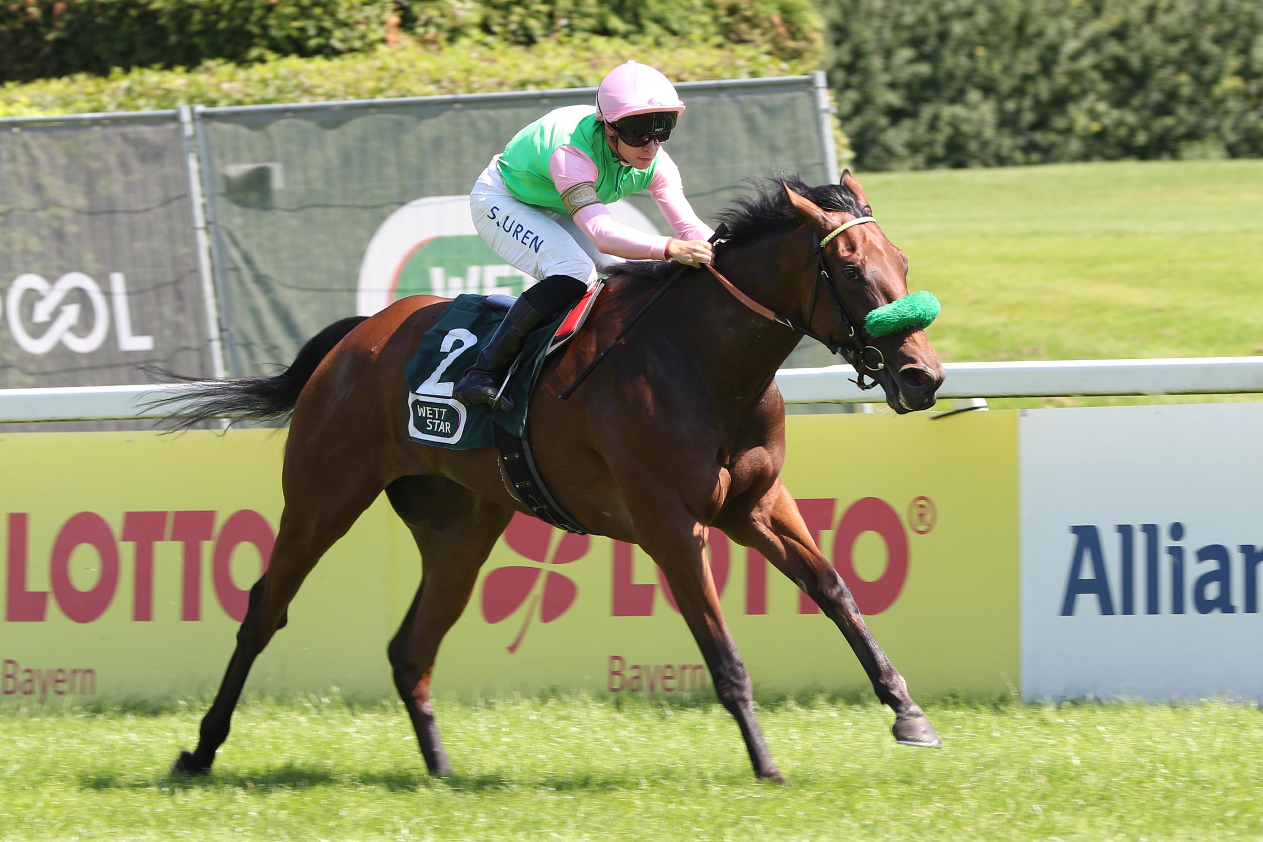 Neyshapur siegt unter Thore Hammer-Hansen