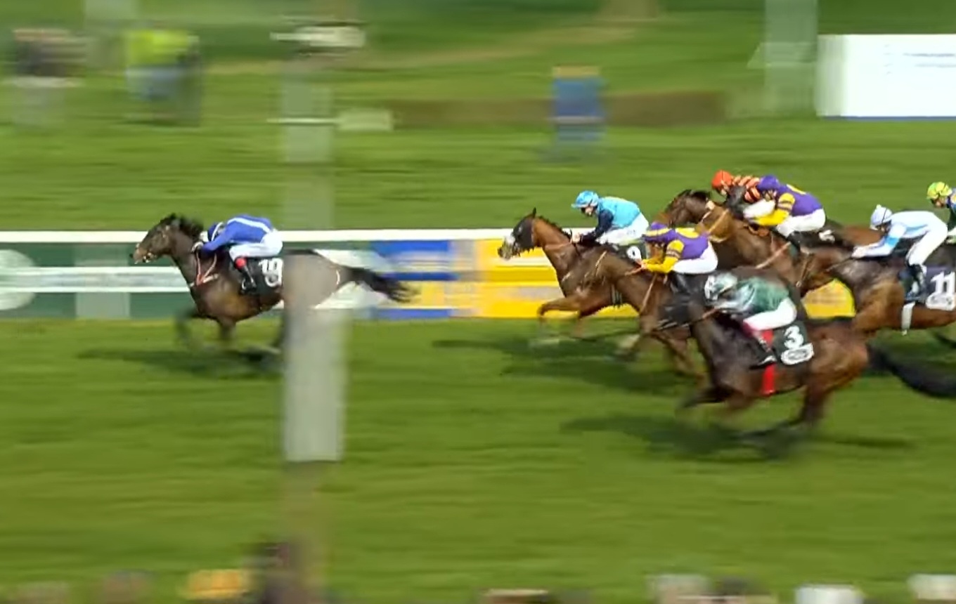 Screenshot_20260322_231415_YouTube